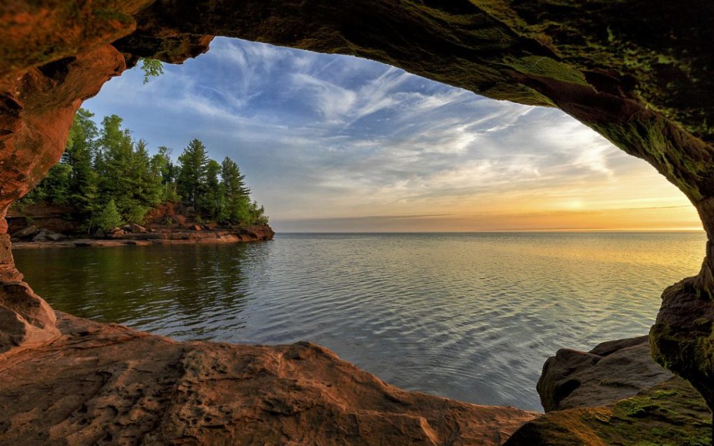 Here Are The Reasons To Visit Apostle Islands, Wisconsin